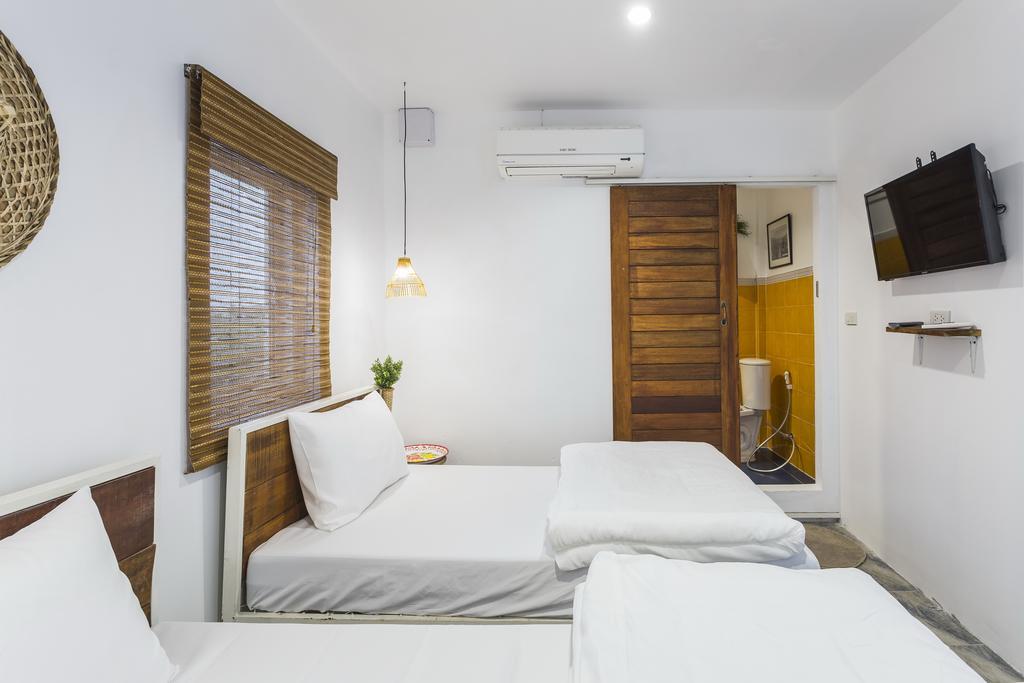 Stockhome Hostel Ayutthaya Εξωτερικό φωτογραφία